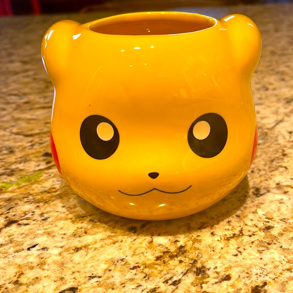 Pokémon 2016 mug.